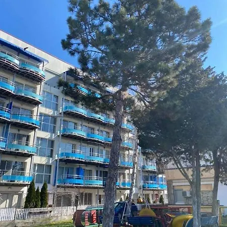 Sunshine Apartament, 2 Rooms Apartment *